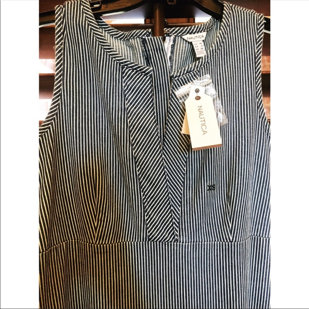 Nautica dress with zipper.